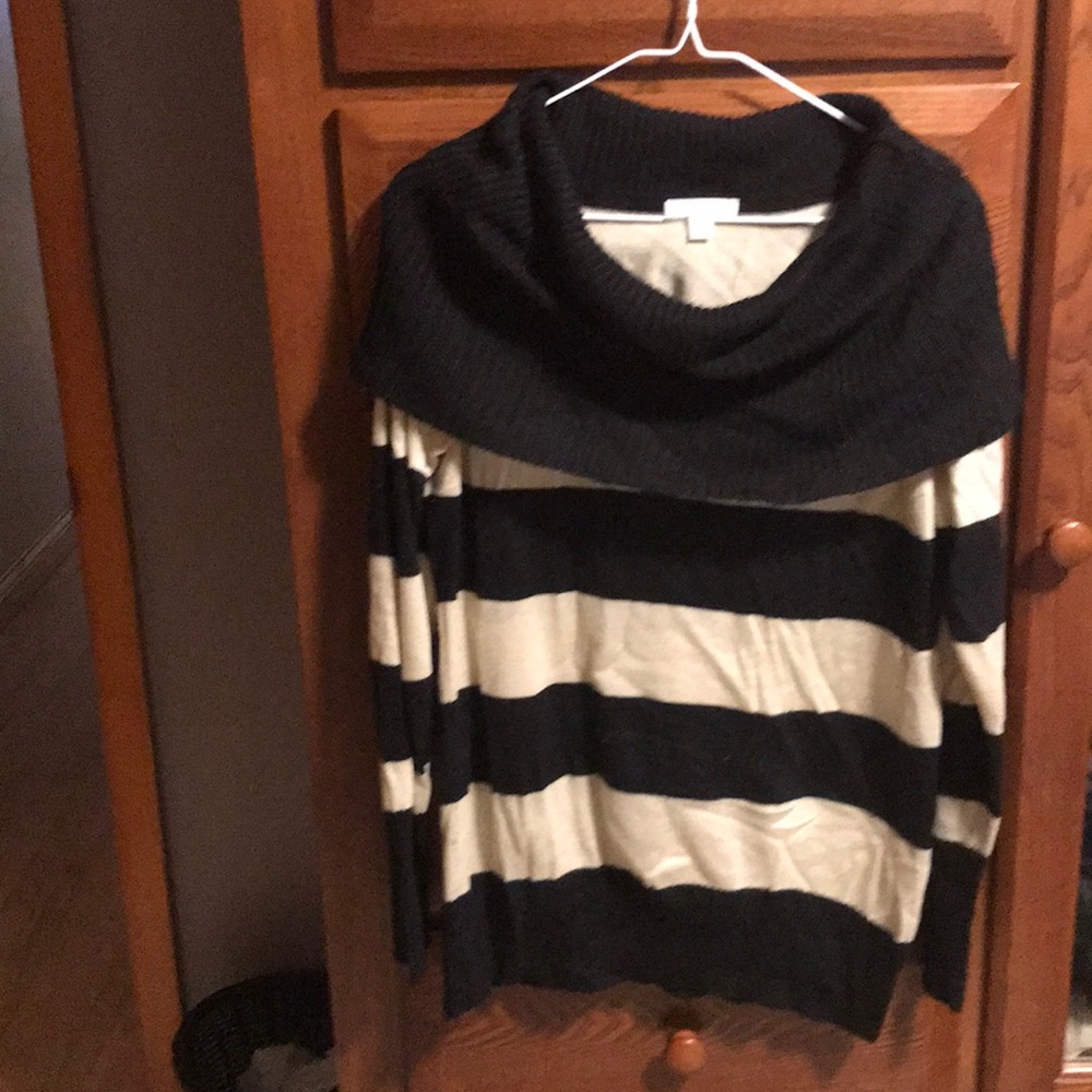 New York and Company sweater